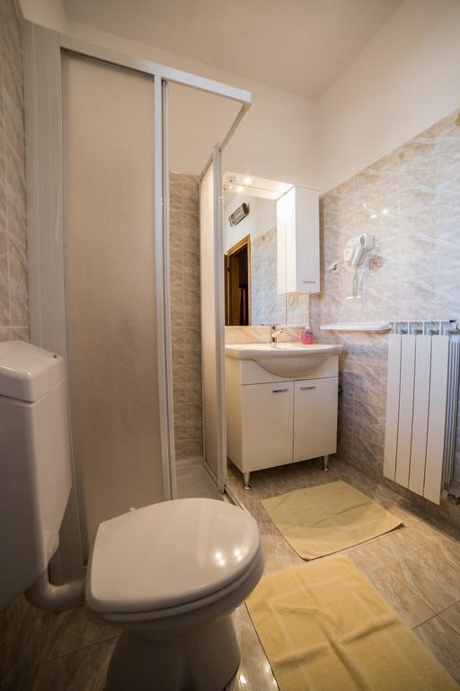 Pansion Valbruna Rovinj Extérieur photo