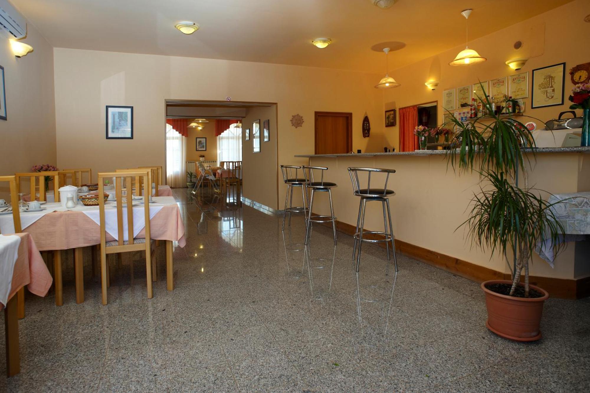 Pansion Valbruna Rovinj Extérieur photo